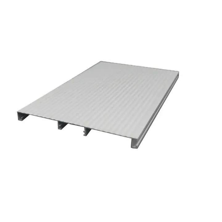 Extrusions de plancher de remorque en aluminium