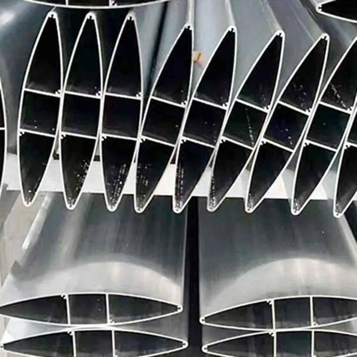 Maßgeschneiderte großformatige Aluminiumlegierungslamellen