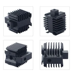Kühlkörper für den Extruderdurchgang
