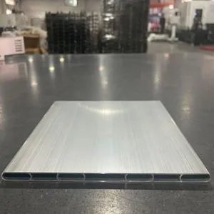Extrusion Batteriemodul-Plattensatz