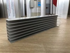 宋紅アルミヒートシンク
